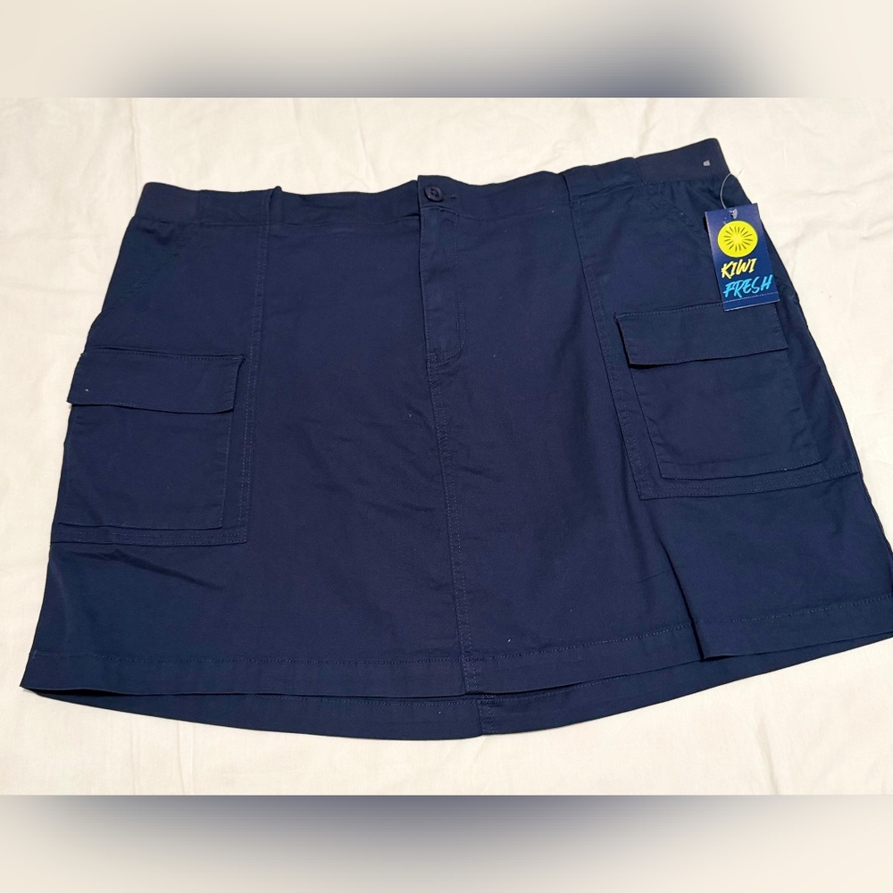 NWT KIWI FRESH SKORT Navy Blue Cargo SIZE 16 - Picture 2 of 5